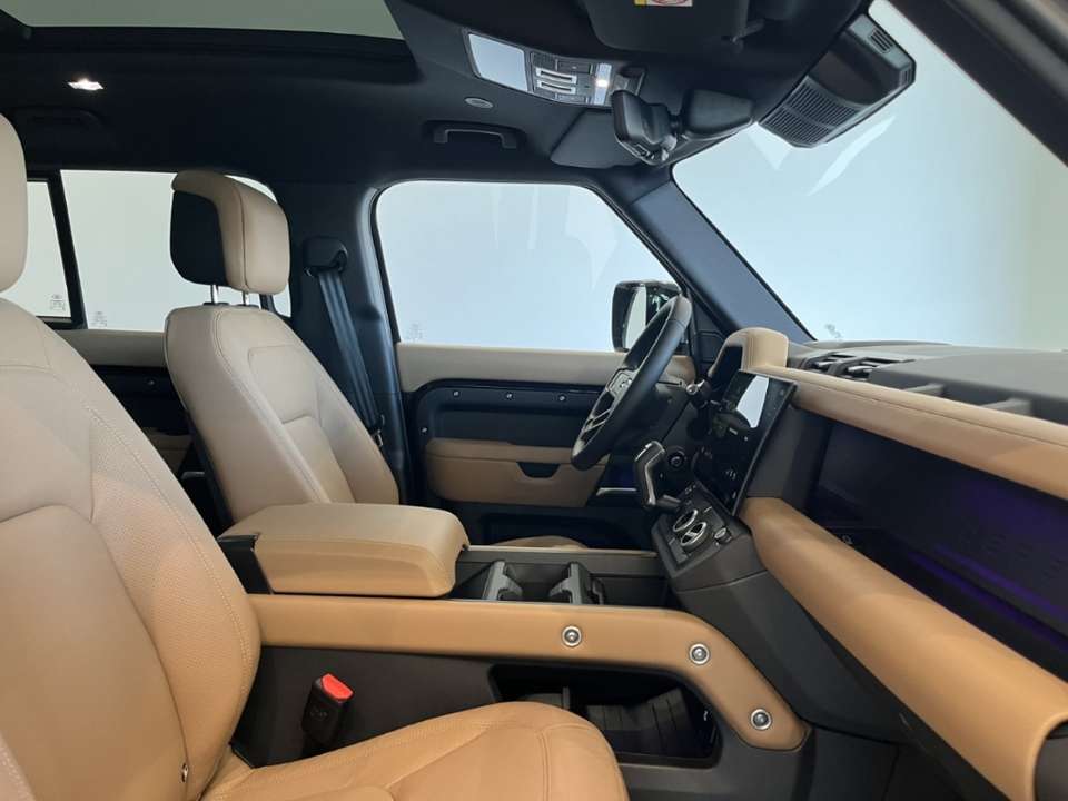 Land Rover Defender - Imagem 3