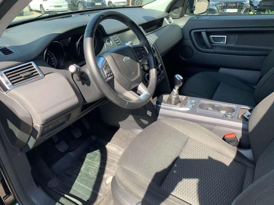 Land Rover Discovery Sport - Imagem 14