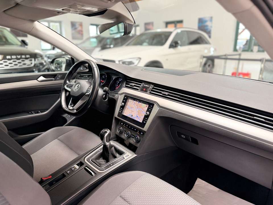 Volkswagen Passat Variant - Imagem 7