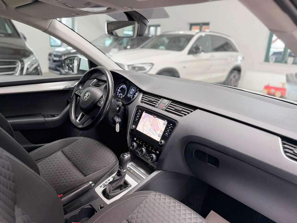 Skoda Octavia - Imagem 7