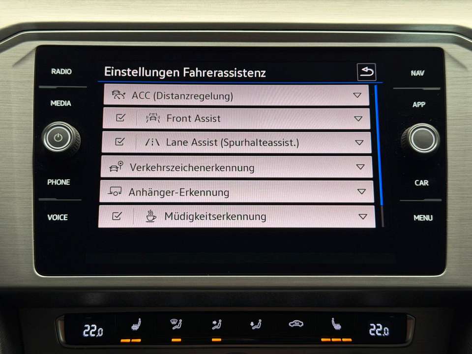 Volkswagen Passat Variant - Imagem 15