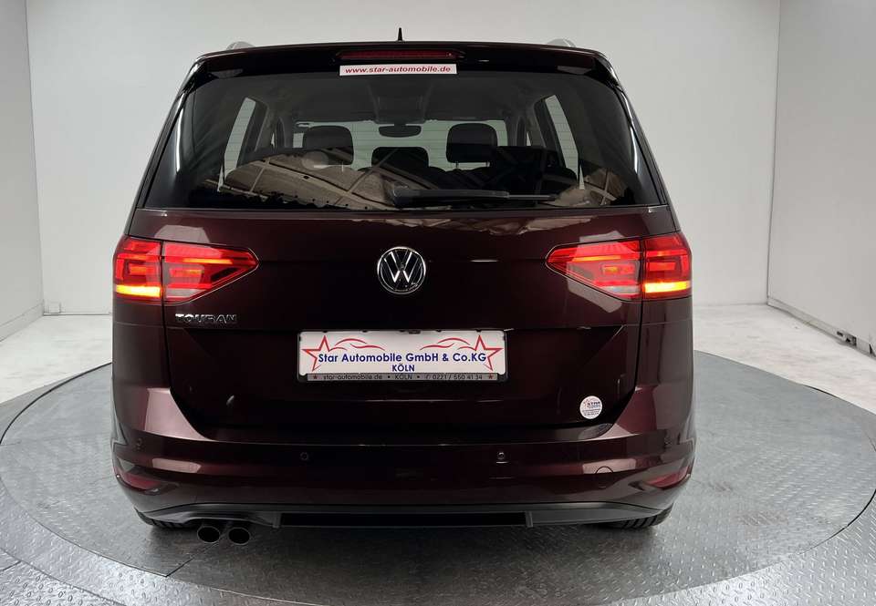 Volkswagen Touran - Imagem 7