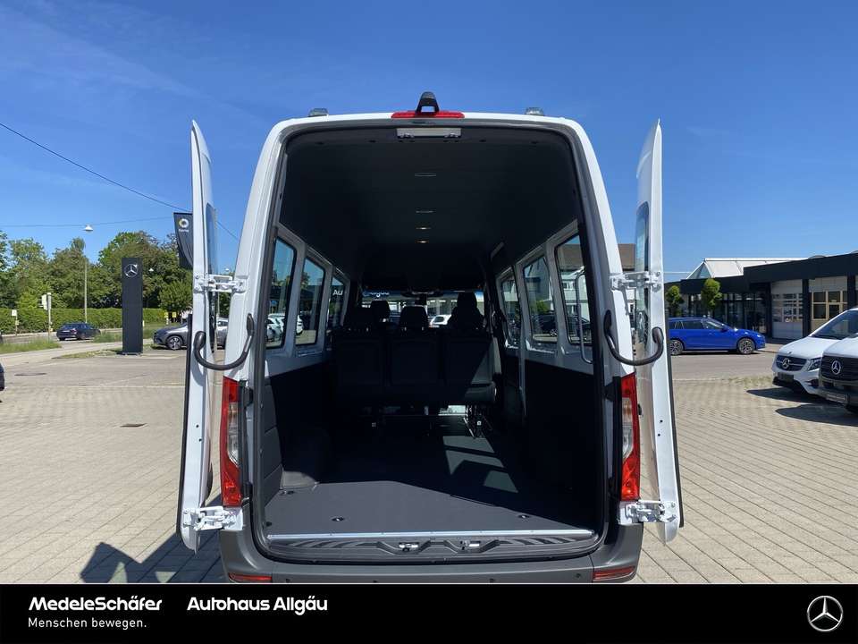 Mercedes-Benz Sprinter - Imagem 8