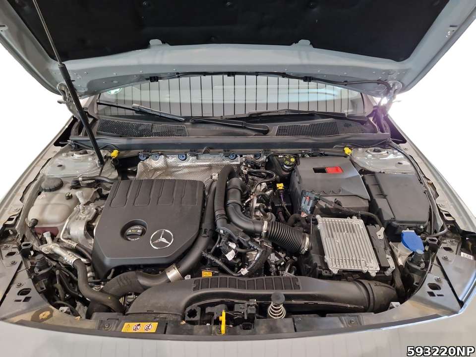 Mercedes-Benz CLA 200 - Imagem 7