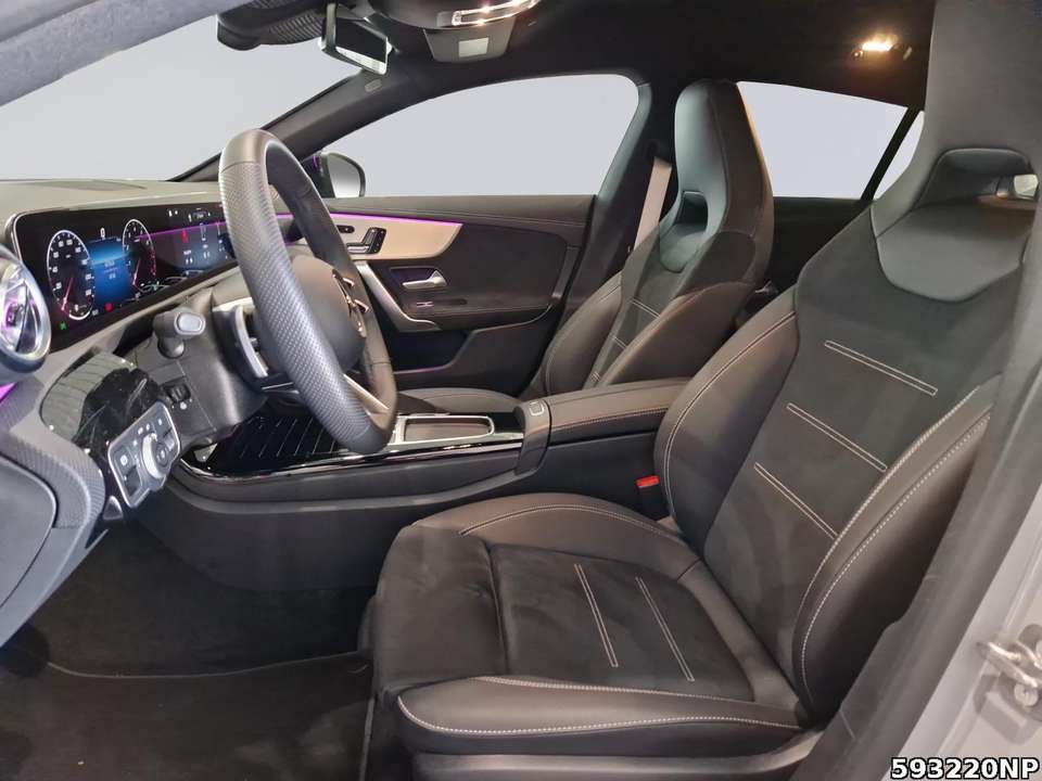 Mercedes-Benz CLA 200 - Imagem 10