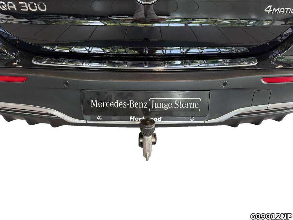 Mercedes-Benz EQA 300 - Imagem 7