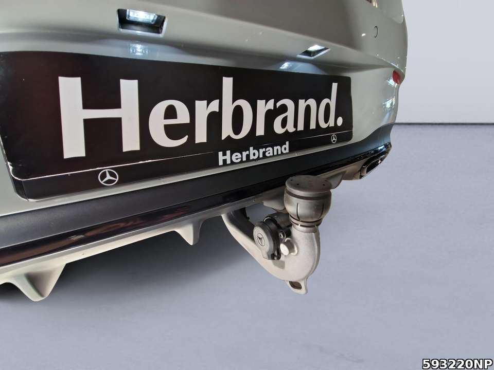 Mercedes-Benz CLA 200 - Imagem 14
