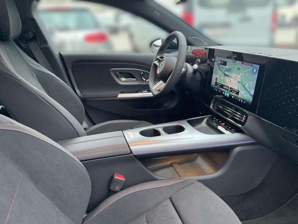 Mercedes-Benz CLA 350 - Imagem 8
