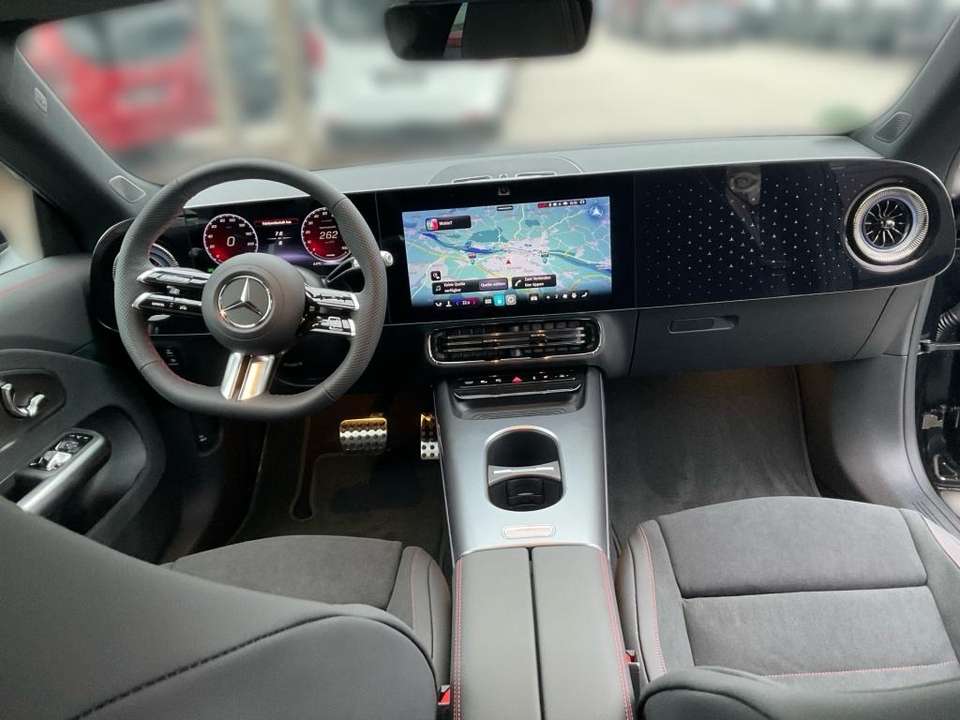 Mercedes-Benz CLA 350 - Imagem 11