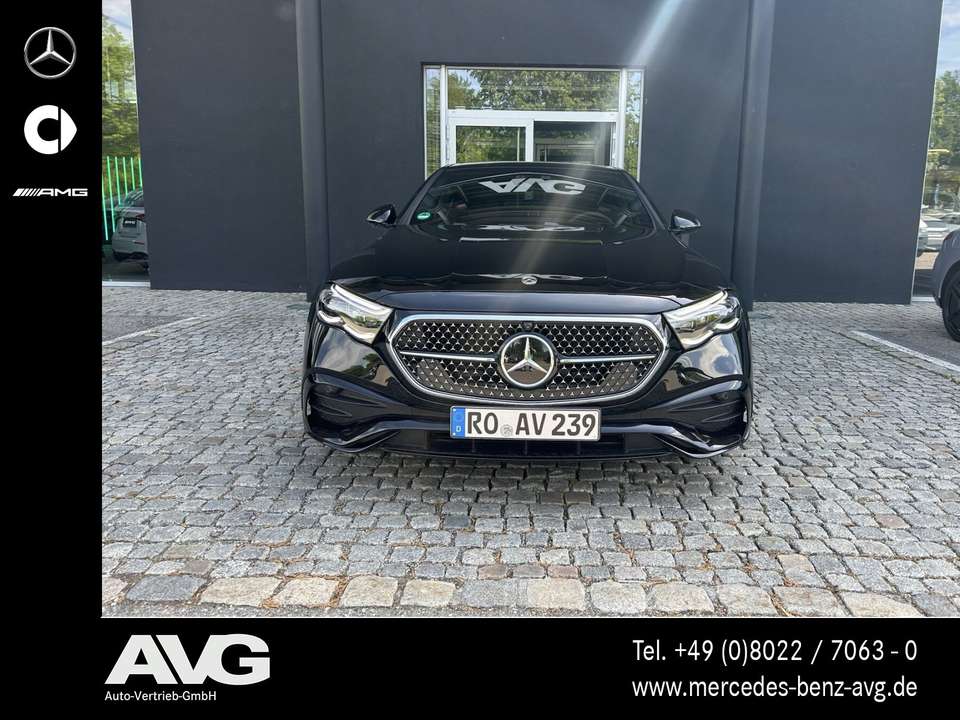 Mercedes-Benz E 220 - Imagem 2