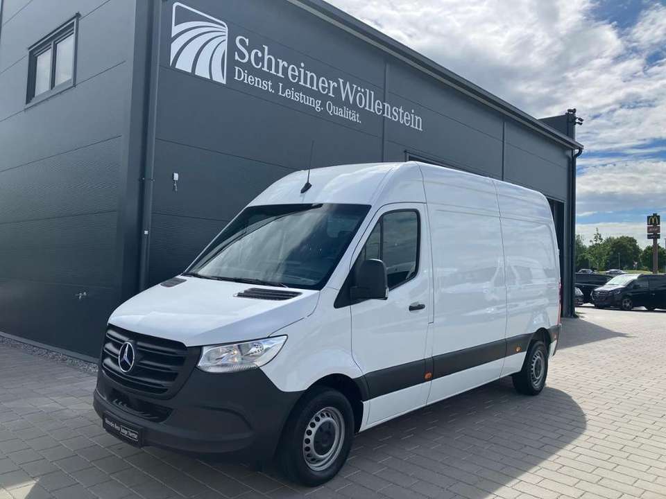 Mercedes-Benz Sprinter - Imagem 2