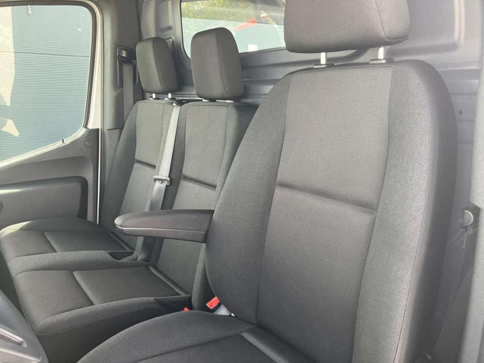 Mercedes-Benz Sprinter - Imagem 7