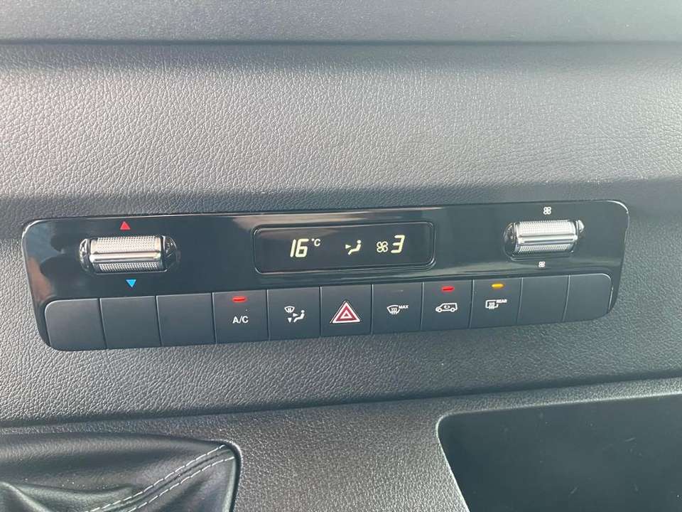 Mercedes-Benz Sprinter - Imagem 10
