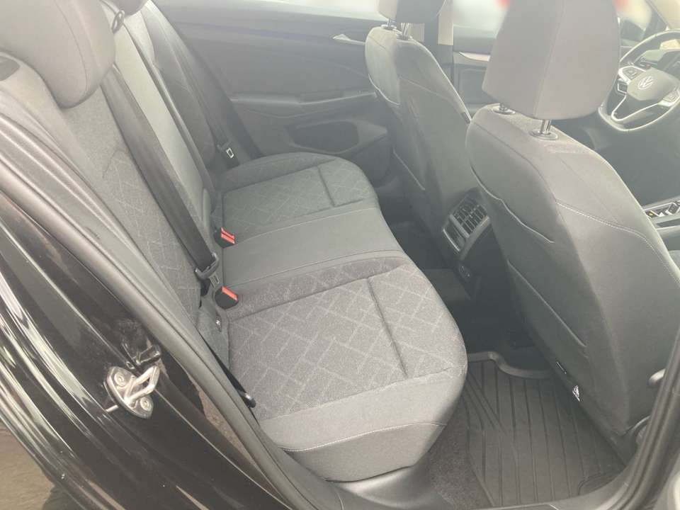 Volkswagen Golf - Imagem 12