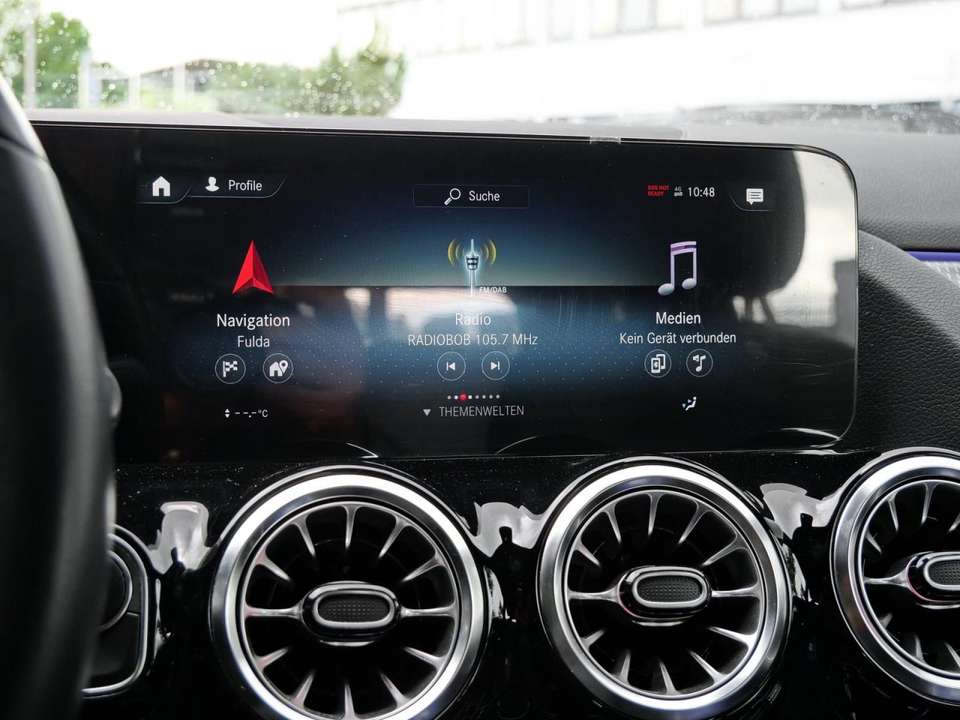 Mercedes-Benz EQA 250 - Imagem 11