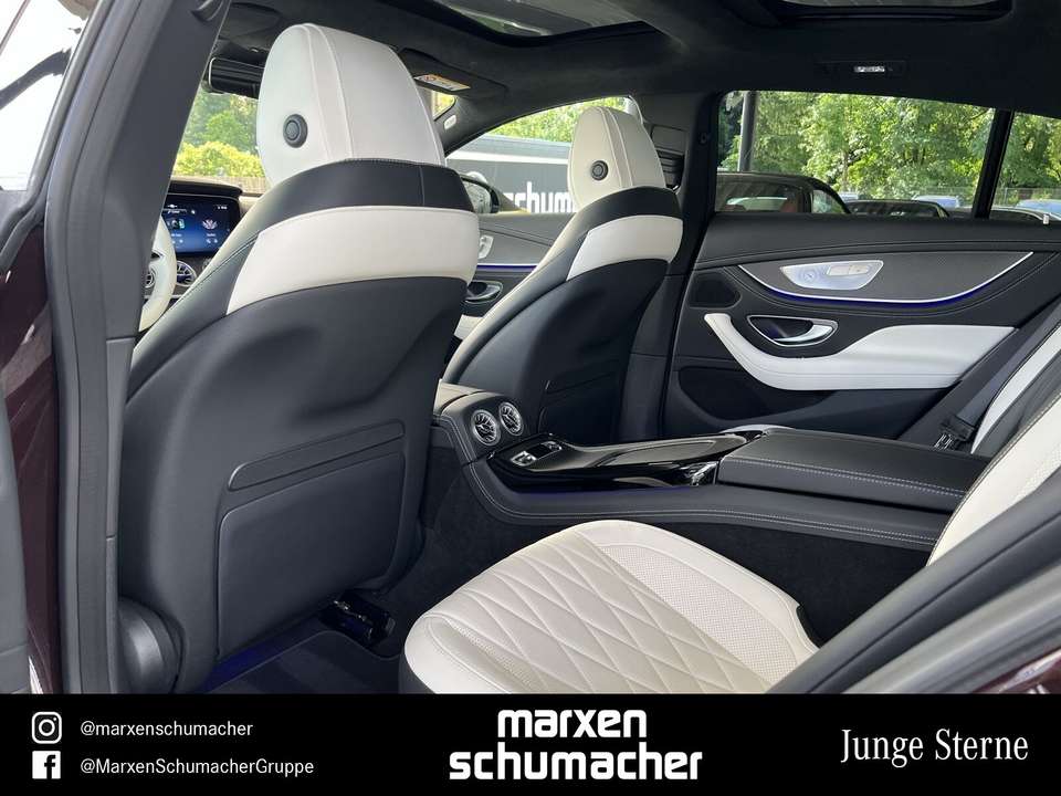 Mercedes-Benz AMG GT - Imagem 14