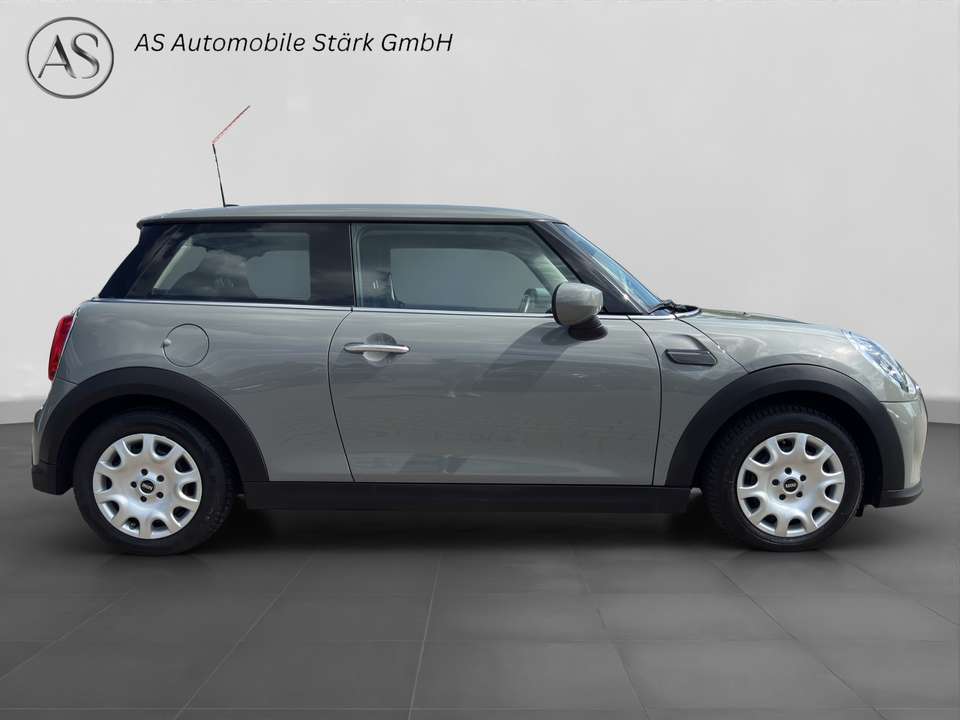 MINI One - Imagem 6