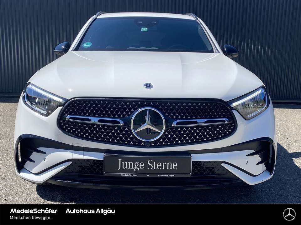 Mercedes-Benz GLC 220 - Imagem 2