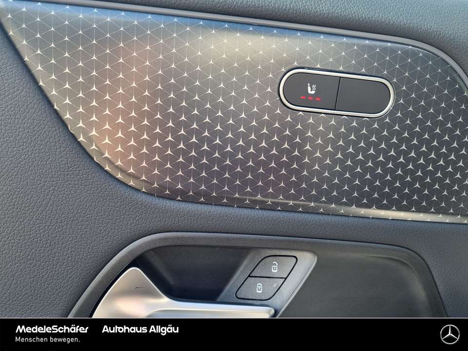 Mercedes-Benz EQA 250 - Imagem 12