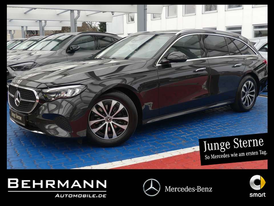 Mercedes-Benz E 220 - Imagem 1