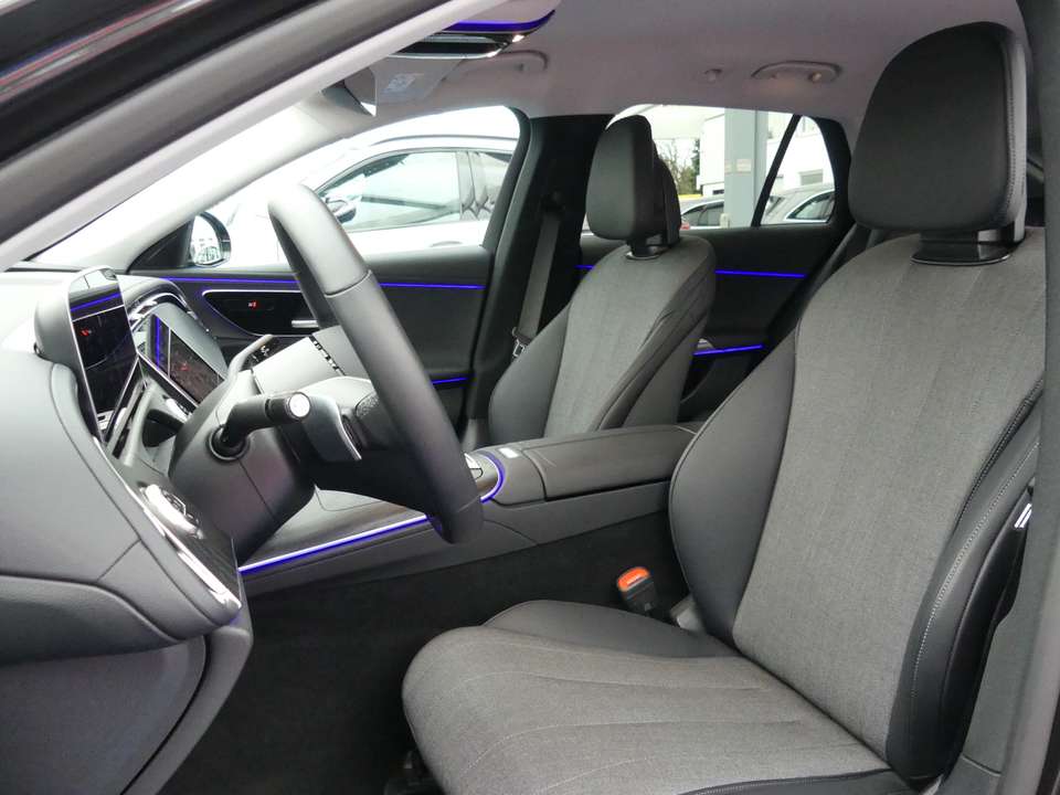 Mercedes-Benz E 220 - Imagem 9
