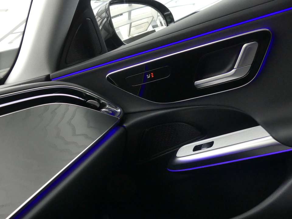 Mercedes-Benz E 220 - Imagem 15