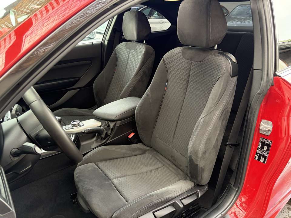 BMW 218 - Imagem 8