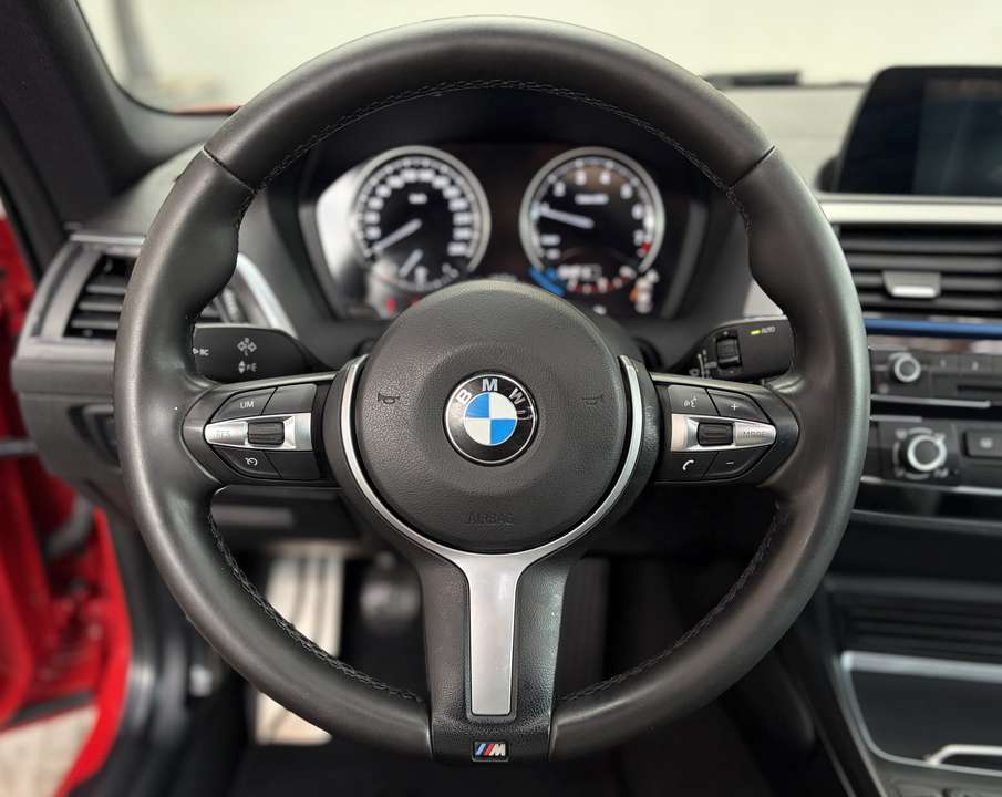 BMW 218 - Imagem 10