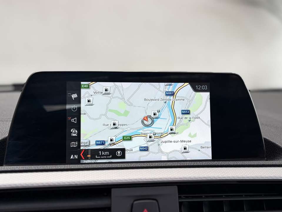 BMW 218 - Imagem 11