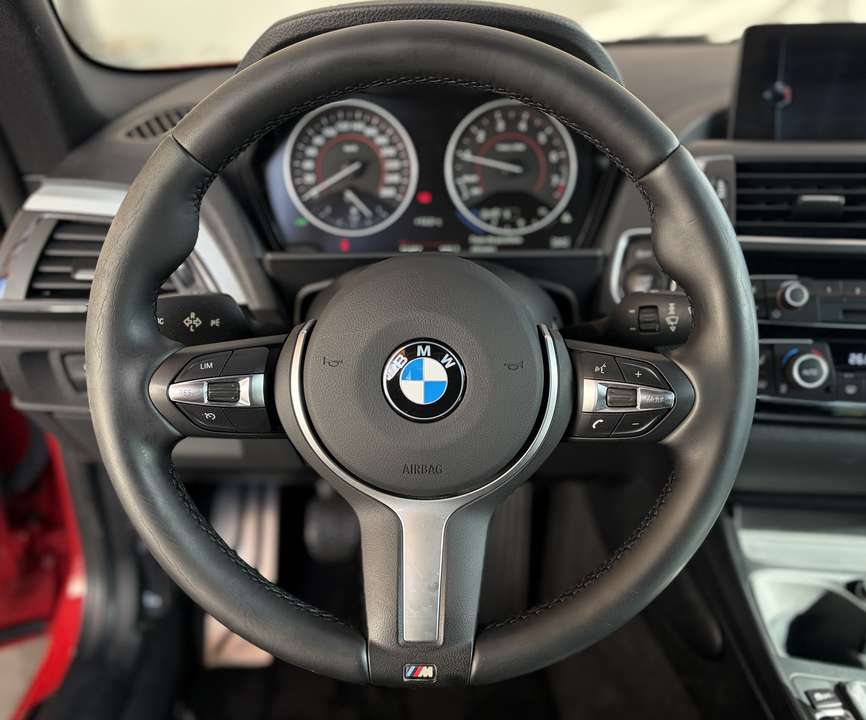 BMW 218 - Imagem 10