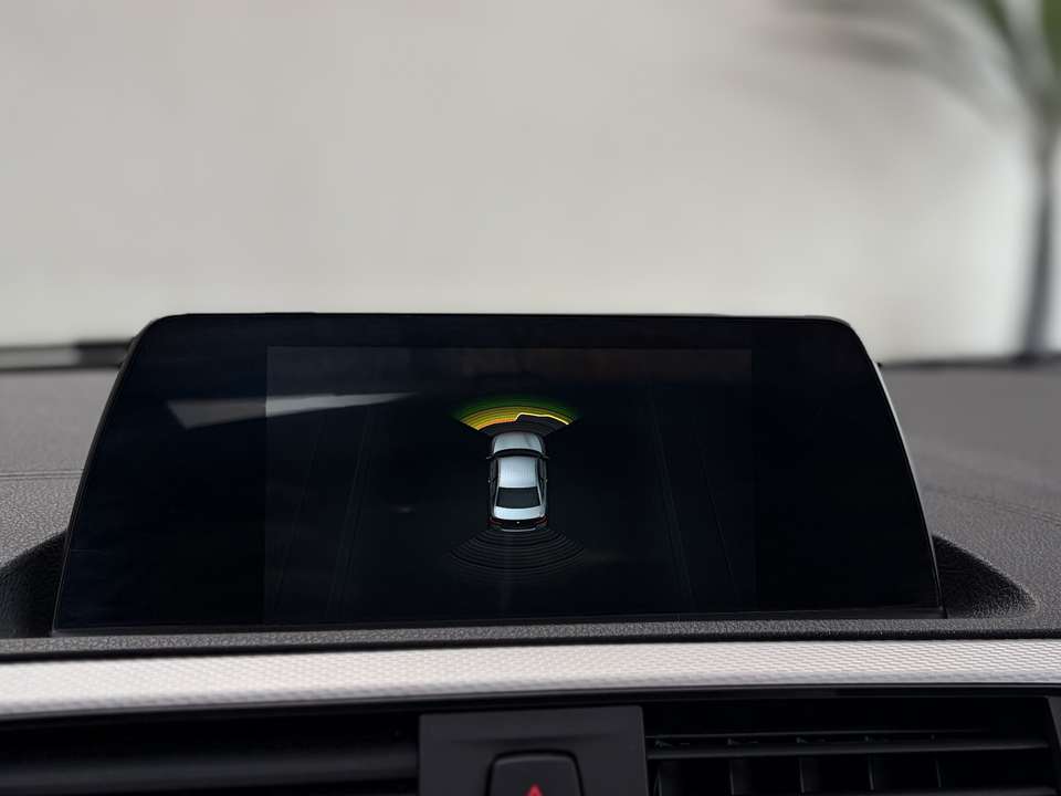 BMW 218 - Imagem 12