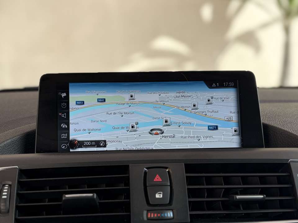 BMW 218 - Imagem 11
