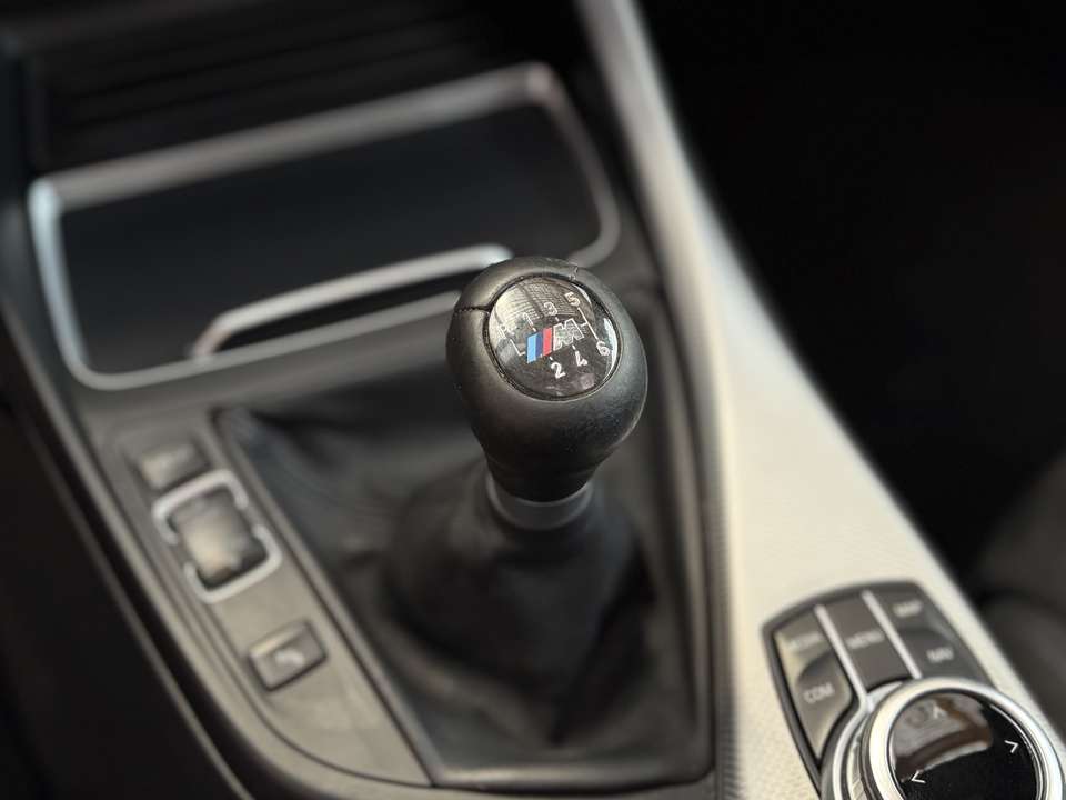 BMW 218 - Imagem 15