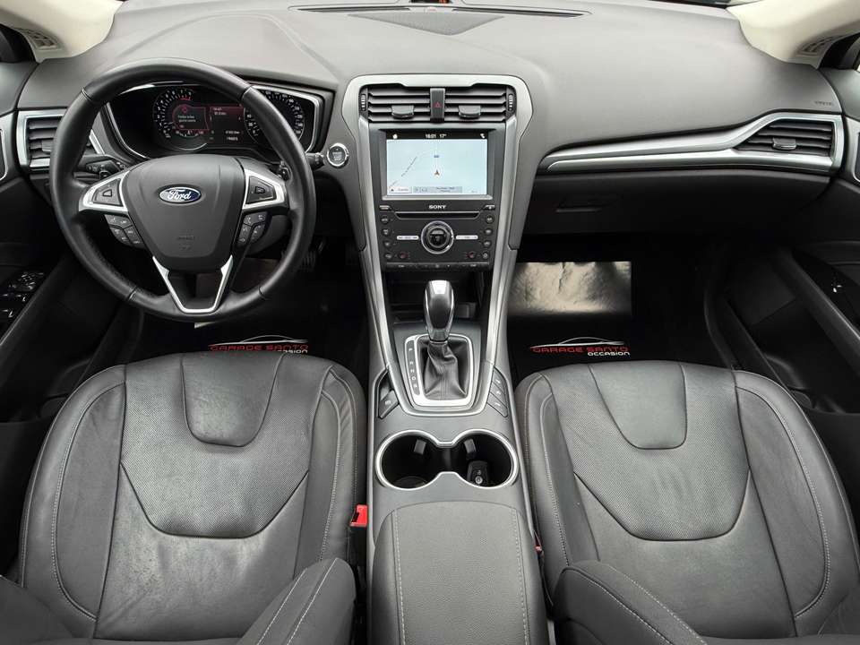 Ford Mondeo - Imagem 8