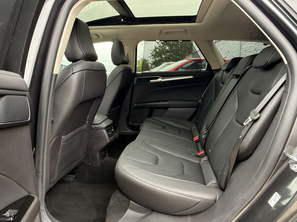 Ford Mondeo - Imagem 10