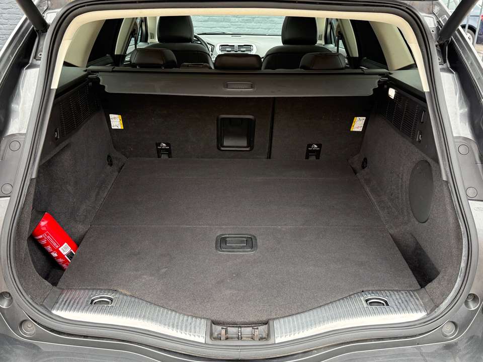 Ford Mondeo - Imagem 12