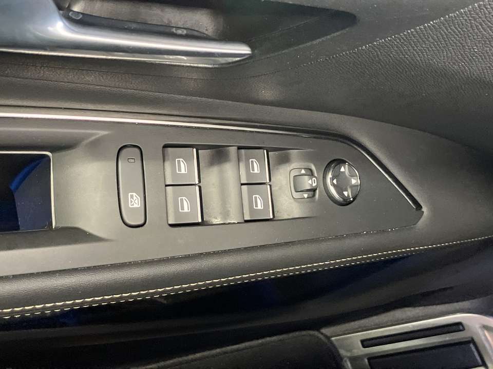 Peugeot 3008 - Imagem 14