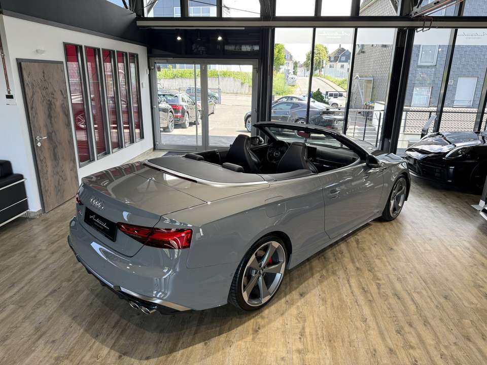 Audi S5 - Imagem 10