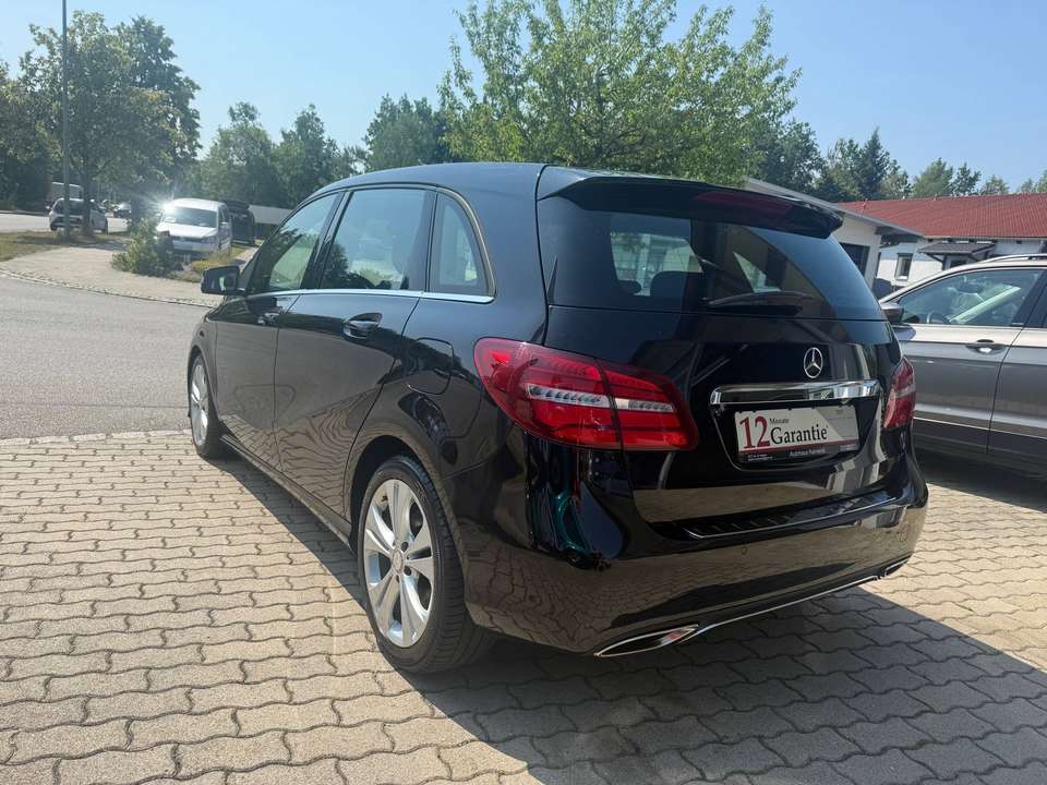 Mercedes-Benz B 200 - Imagem 7