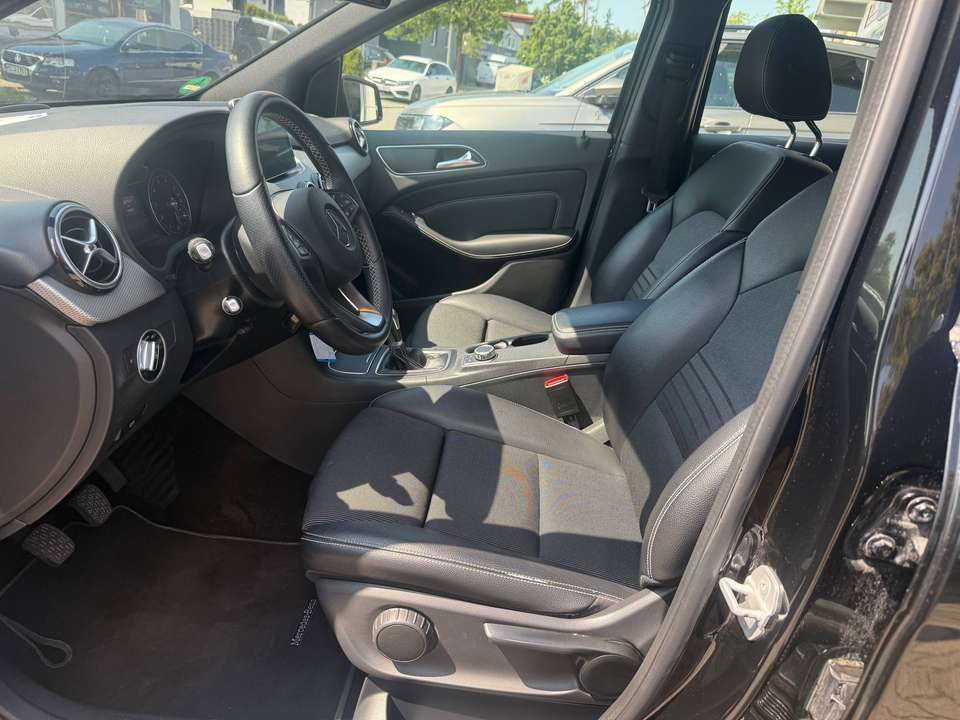 Mercedes-Benz B 200 - Imagem 9