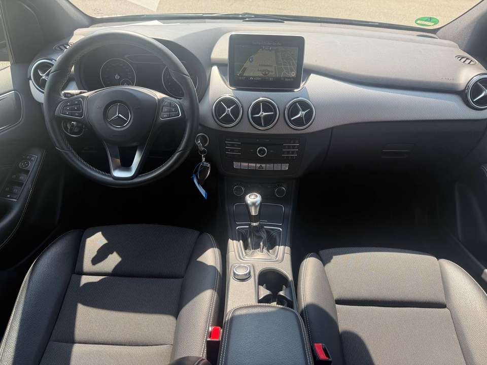 Mercedes-Benz B 200 - Imagem 10