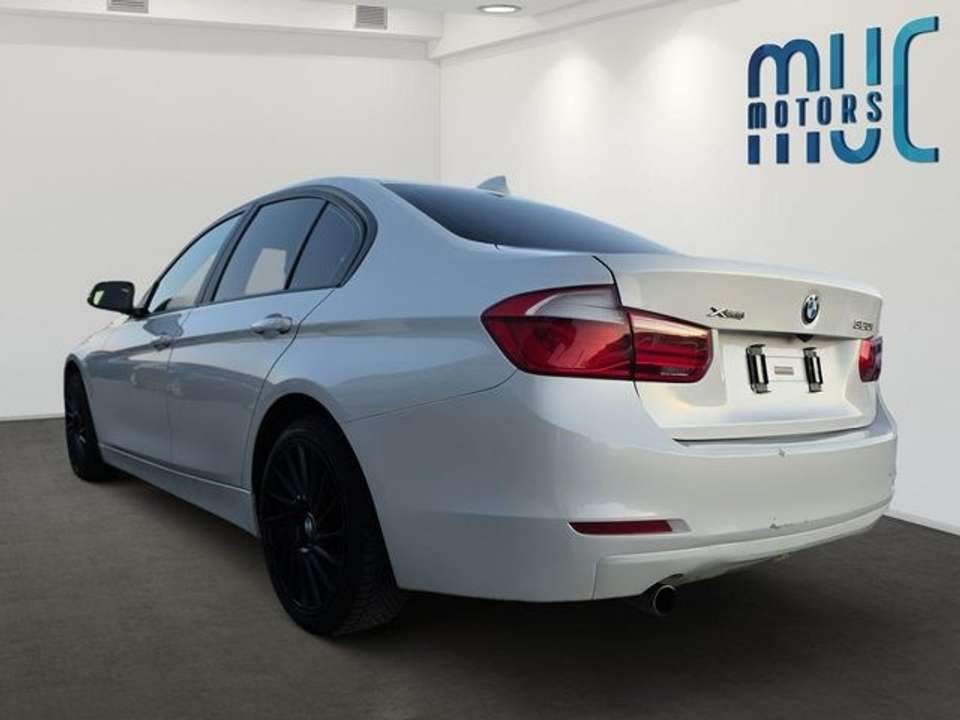 BMW 320 - Imagem 5
