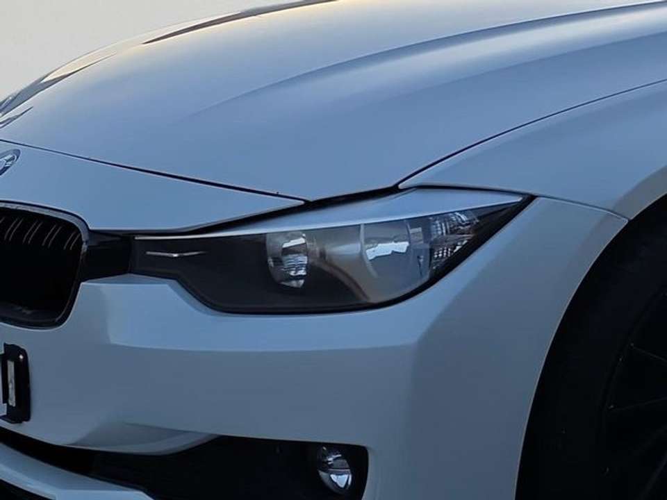 BMW 320 - Imagem 7