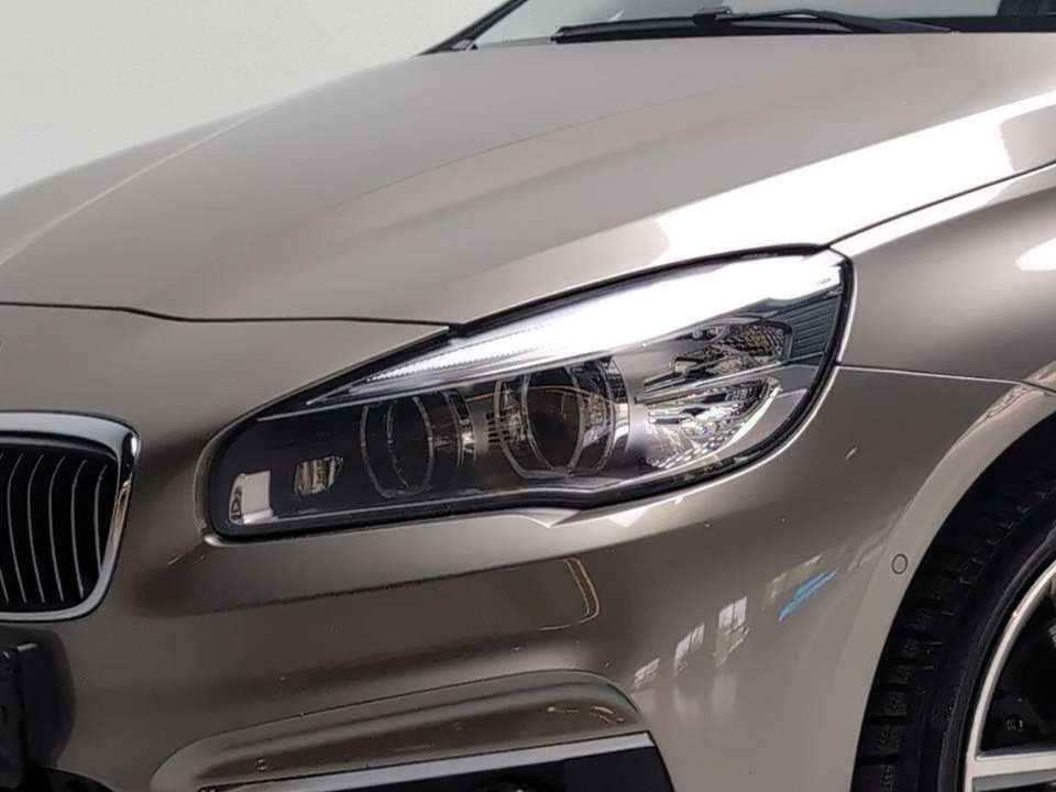 BMW 220 - Imagem 7