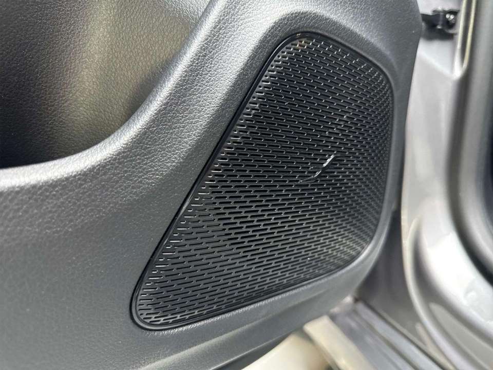 Mercedes-Benz CLA 220 - Imagem 11