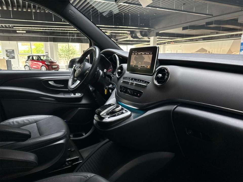 Mercedes-Benz V 250 - Imagem 9