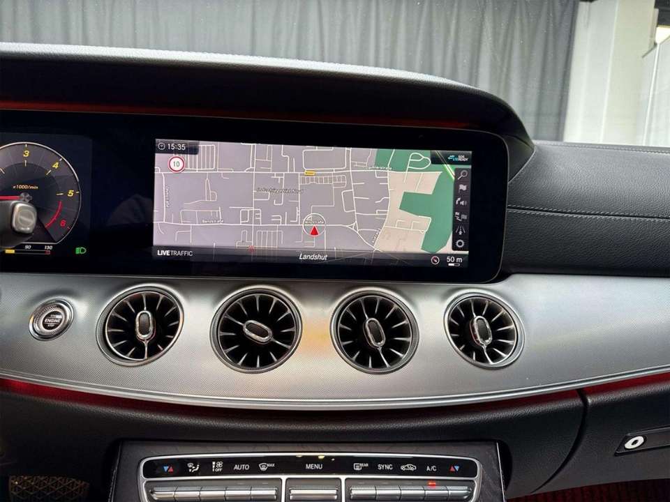 Mercedes-Benz E 220 - Imagem 13