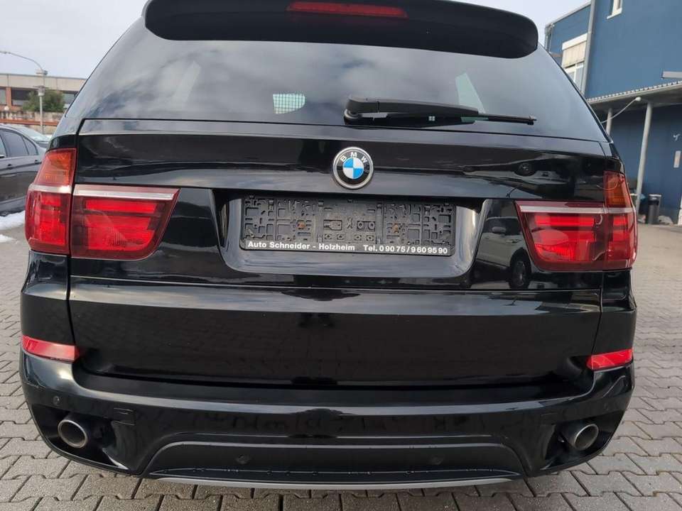 BMW X5 - Imagem 10