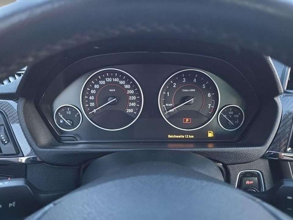 BMW 320 - Imagem 15