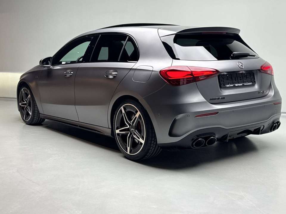 Mercedes-Benz A 45 AMG - Imagem 3